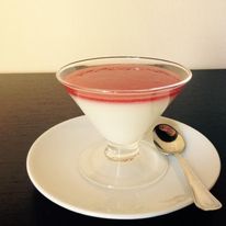 Silky Vanilla Panna Cotta with Fruit Coulis